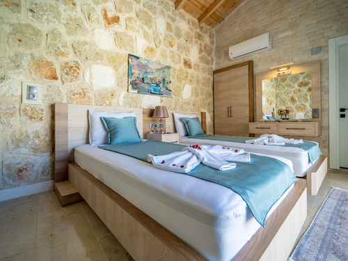  gece  -  Kasım
  | Kalkan Akbel'de Muhafazakar Aile İçin Özel Havuzlu Jakuzili Villa